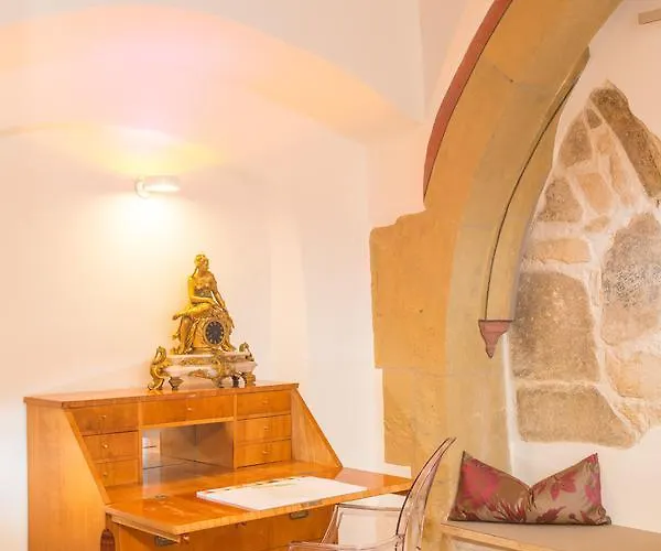 Muenchner Hof Und Blauer Turm Hotel 4*