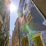 Münchner Hof Und Blauer Turm Regensburg