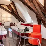 Münchner Hof Und Blauer Turm 4*