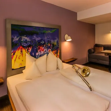 Hotel Muenchner Hof Und Blauer Turm Regensburg