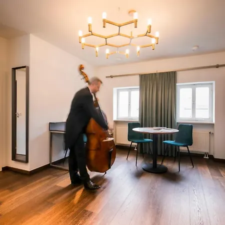 Hotel Muenchner Hof Und Blauer Turm