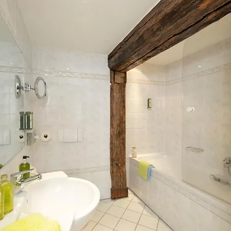 Muenchner Hof Und Blauer Turm Hotel