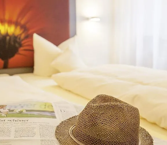 Muenchner Hof Und Blauer Turm Ξενοδοχείο