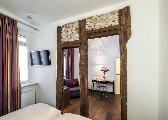 מלון Muenchner Hof Und Blauer Turm